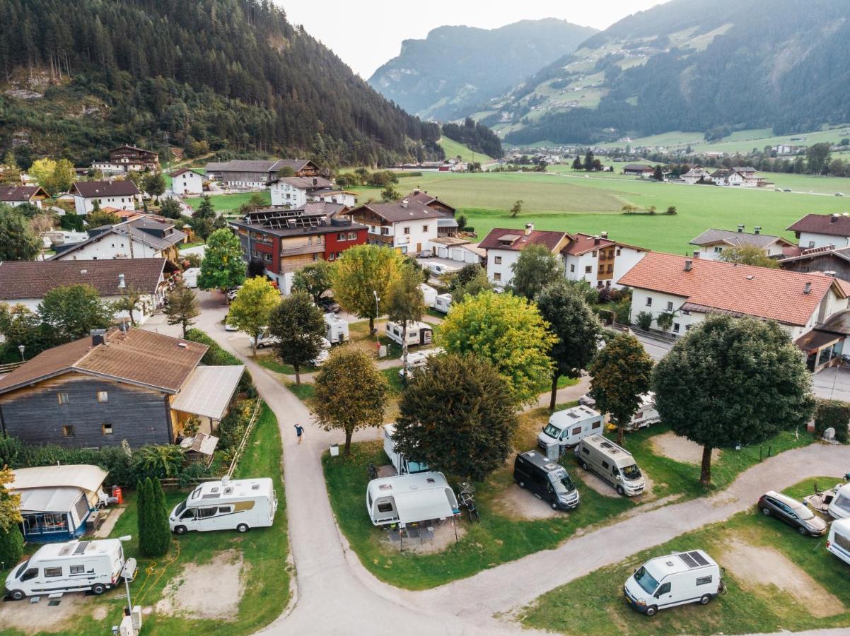 Apparthaus & Chalets Hofer Zell am Ziller Exterior photo