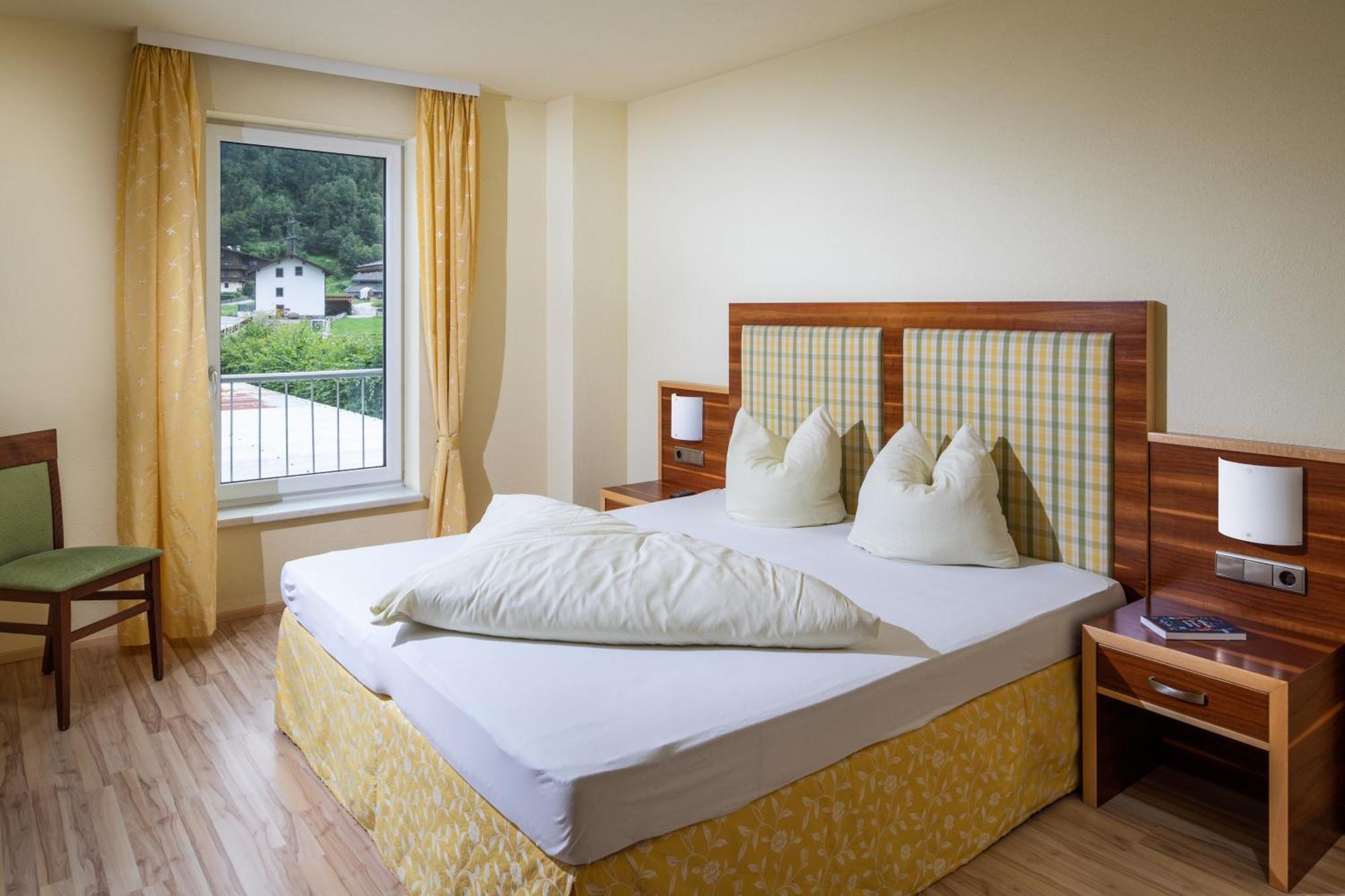 Apparthaus & Chalets Hofer Zell am Ziller Exterior photo