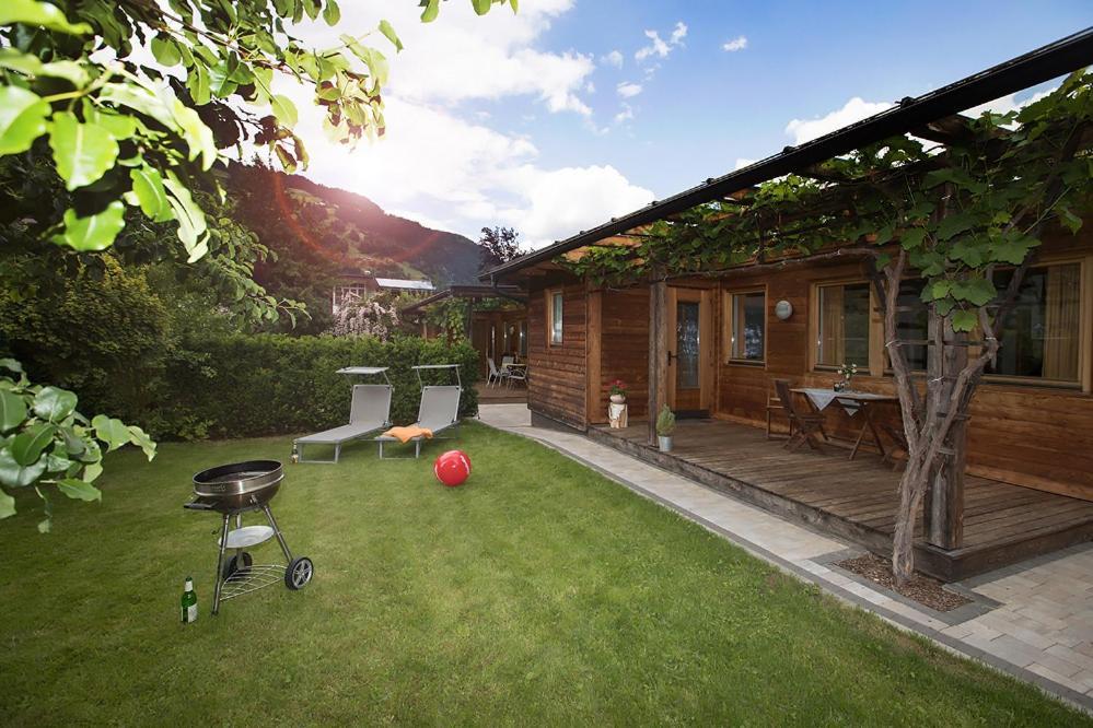 Apparthaus & Chalets Hofer Zell am Ziller Exterior photo