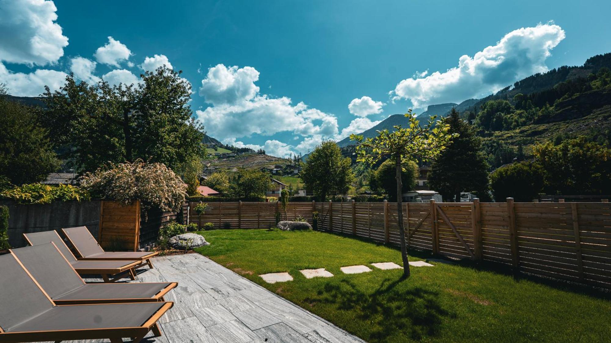 Apparthaus & Chalets Hofer Zell am Ziller Exterior photo